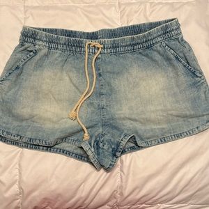 Aerie Denim Pull on shorts